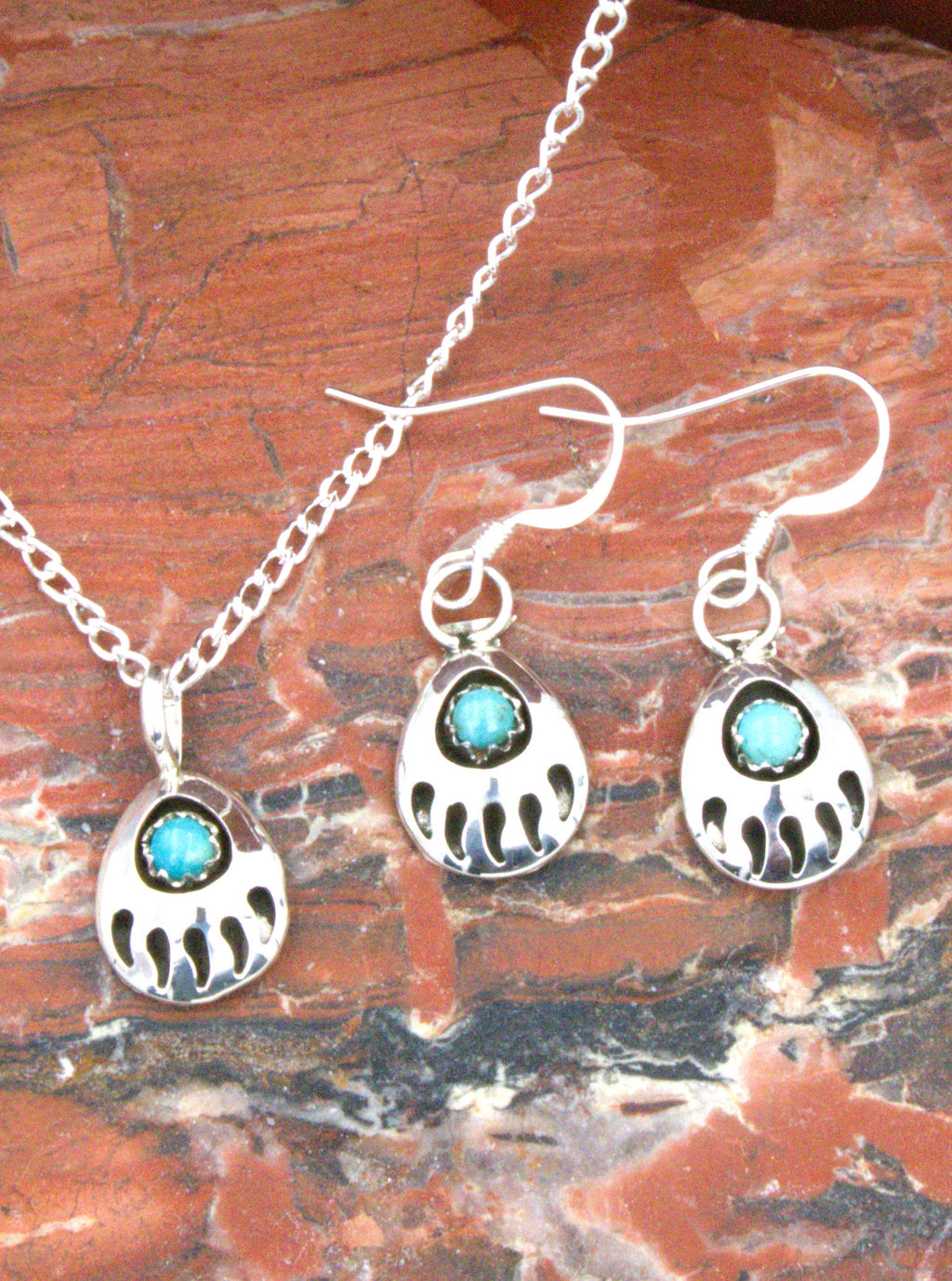 Native American Small Bear Paw Turquoise Jewelry Set EE03PE05