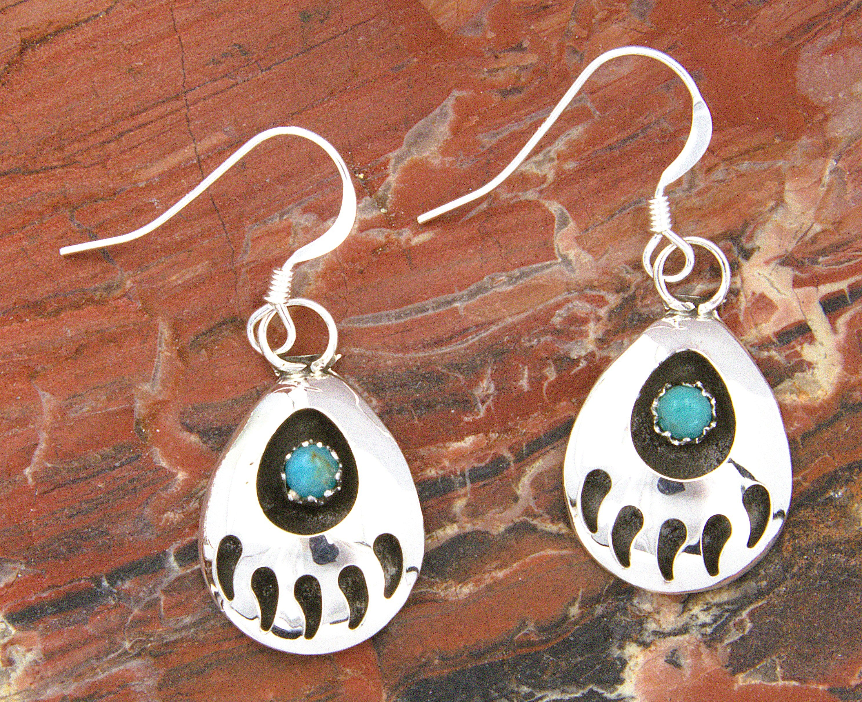 Native American Sterling Silver Medium Bear Paw Turquoise Jewelry Set EE04PE06