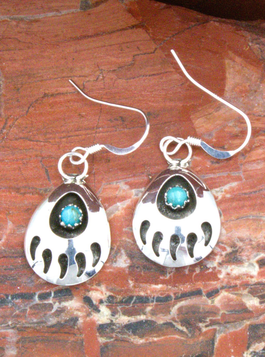 Native American Bear Paw Turquoise Dangle Earrings EE04