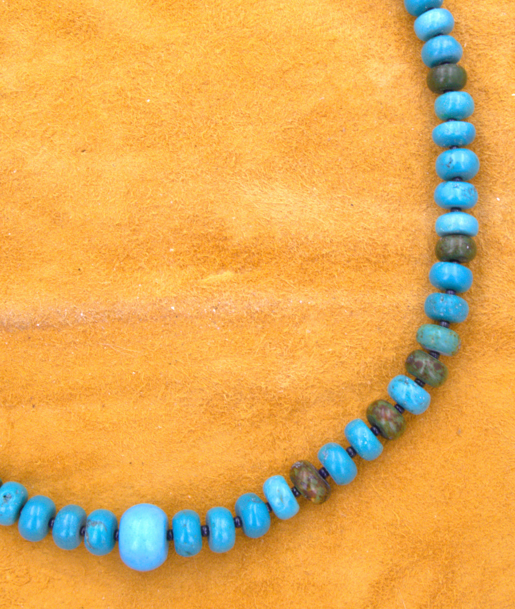 Turquoise J Jewelry Turquoise Rondel Necklace 18 and 1/2" NN15