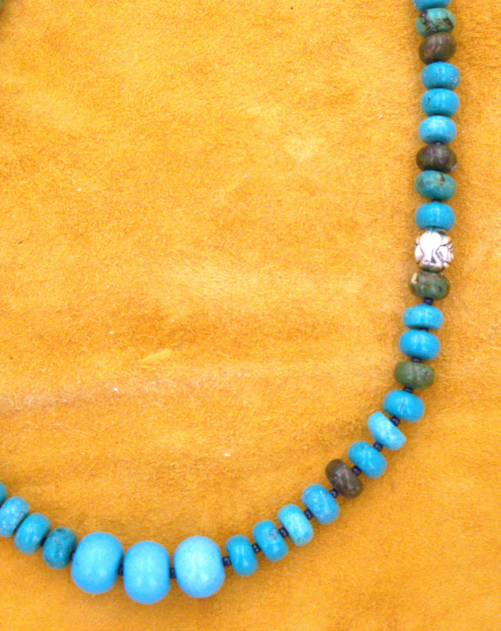 Turquoise Jewelry Turquoise Rondel Necklace 18 and 1/2" NN16