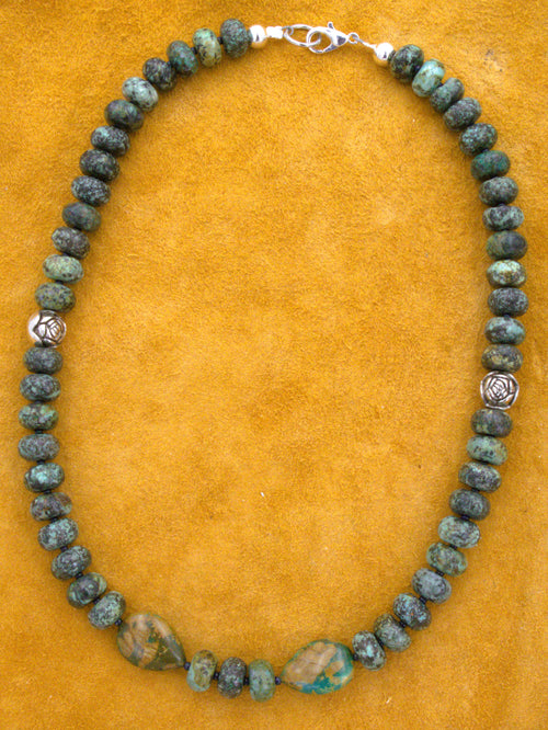 Green Turquoise Rondel necklace 17" NN24