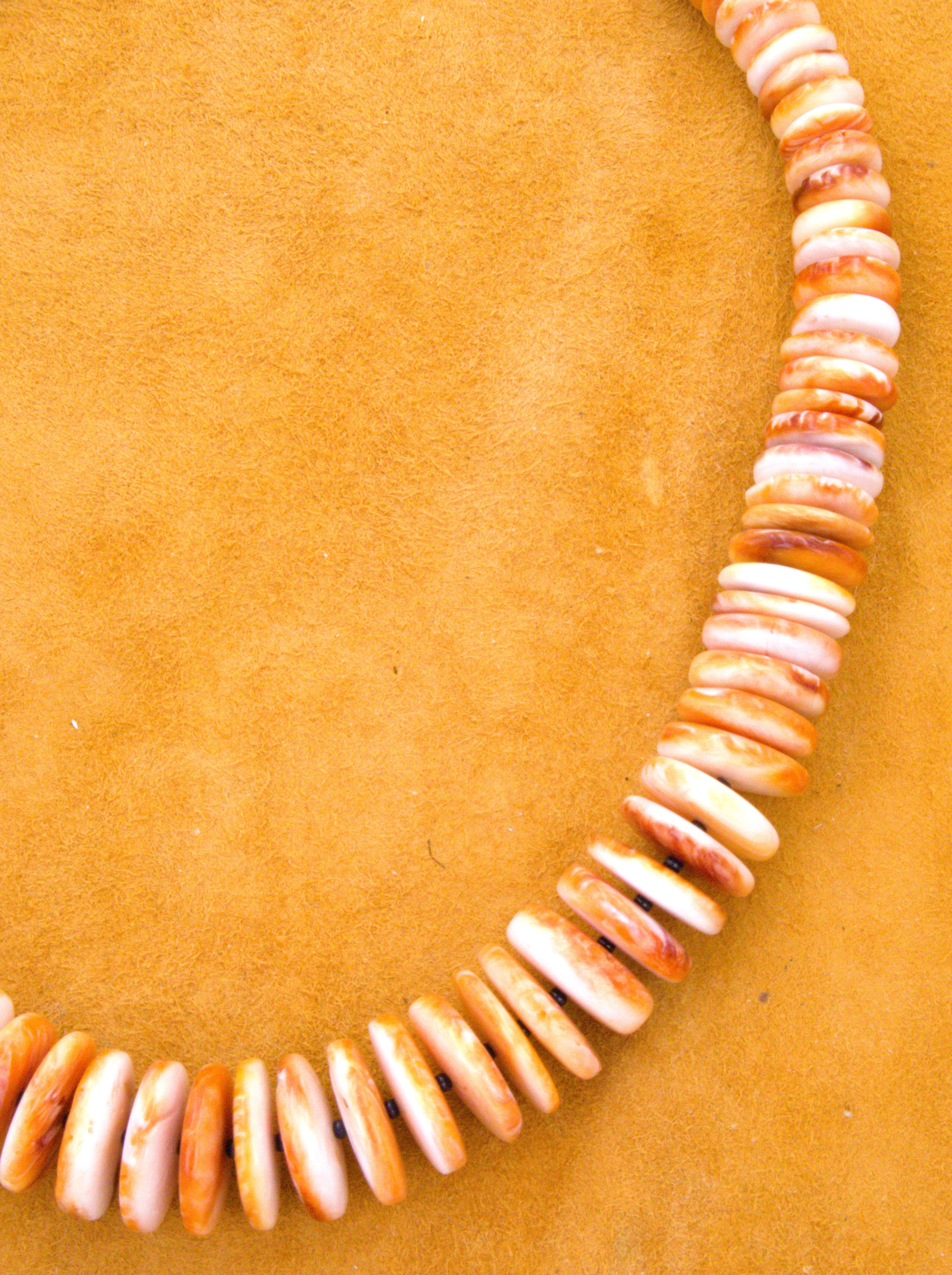 Southwestern Spiny Oyster Shell Necklace 19"  NN30