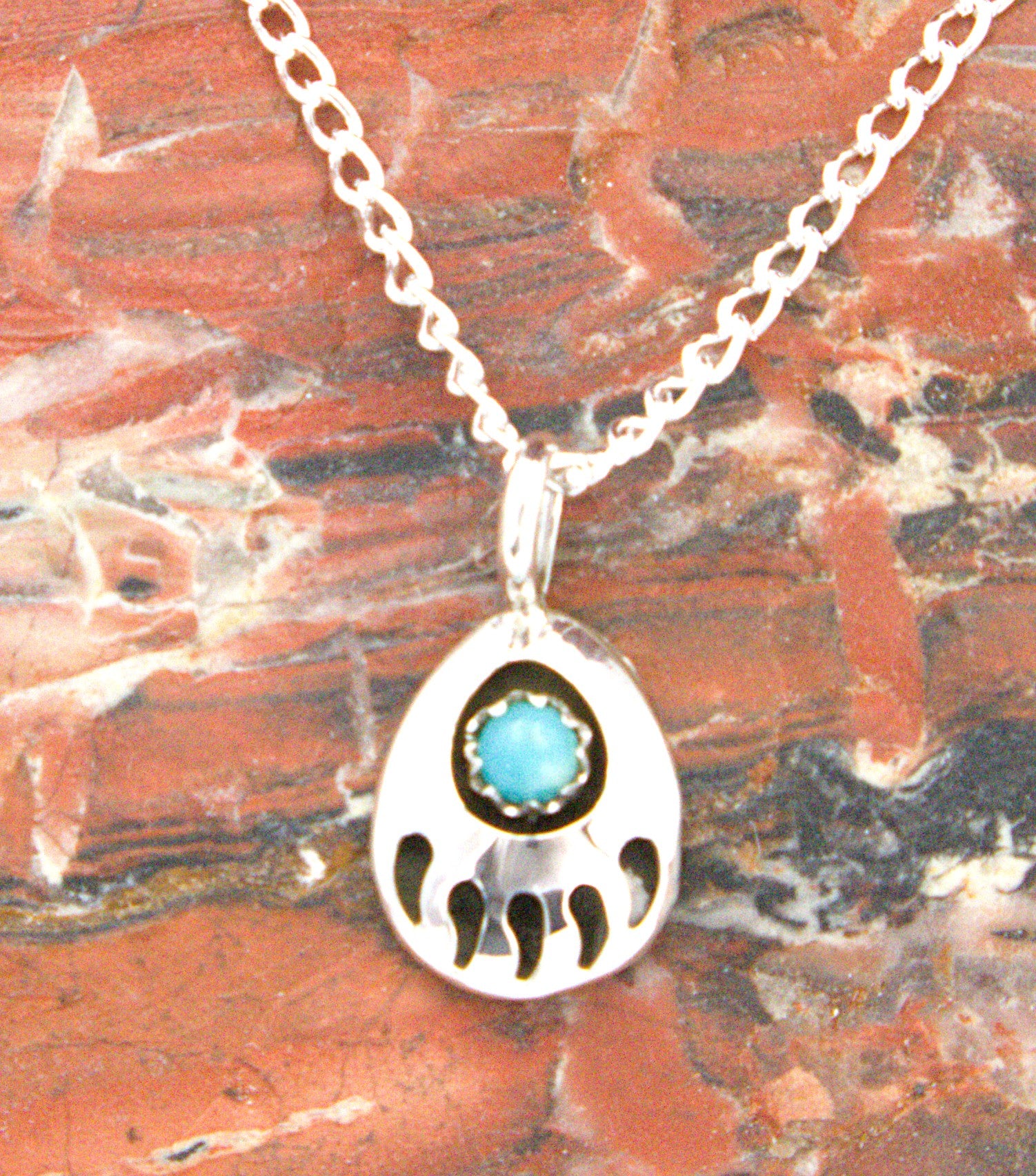 Native American small Bear Paw Turquoise Pendant PE05